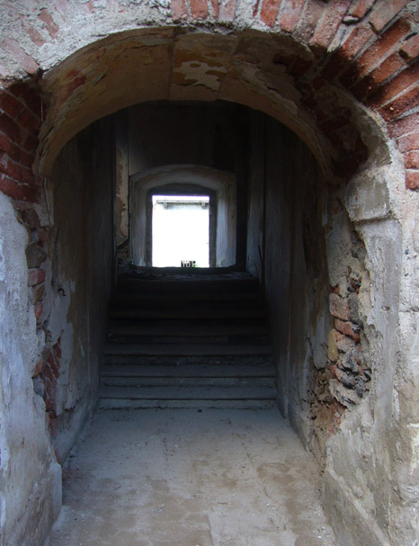 Zámek Pětipsy - původní barokní schodiště